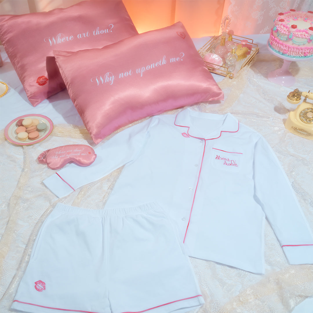 Short n' Sweet Pajama Set - Sabrina Carpenter CA
